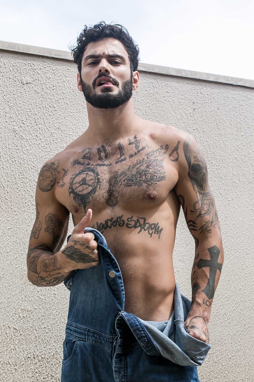 2018081908465971 - 大！充满男性荷尔蒙的纹身肌肉男 Luis Coppini