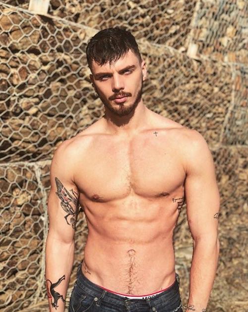 2018082703185275 - Instagram上超帅的男同志情侣 肌肉颜值爆表！