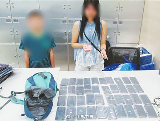 67931c2aly1ft1ethfq55j20f60bf752 - 香港男童藏40部iPhone X入境：被海关查获